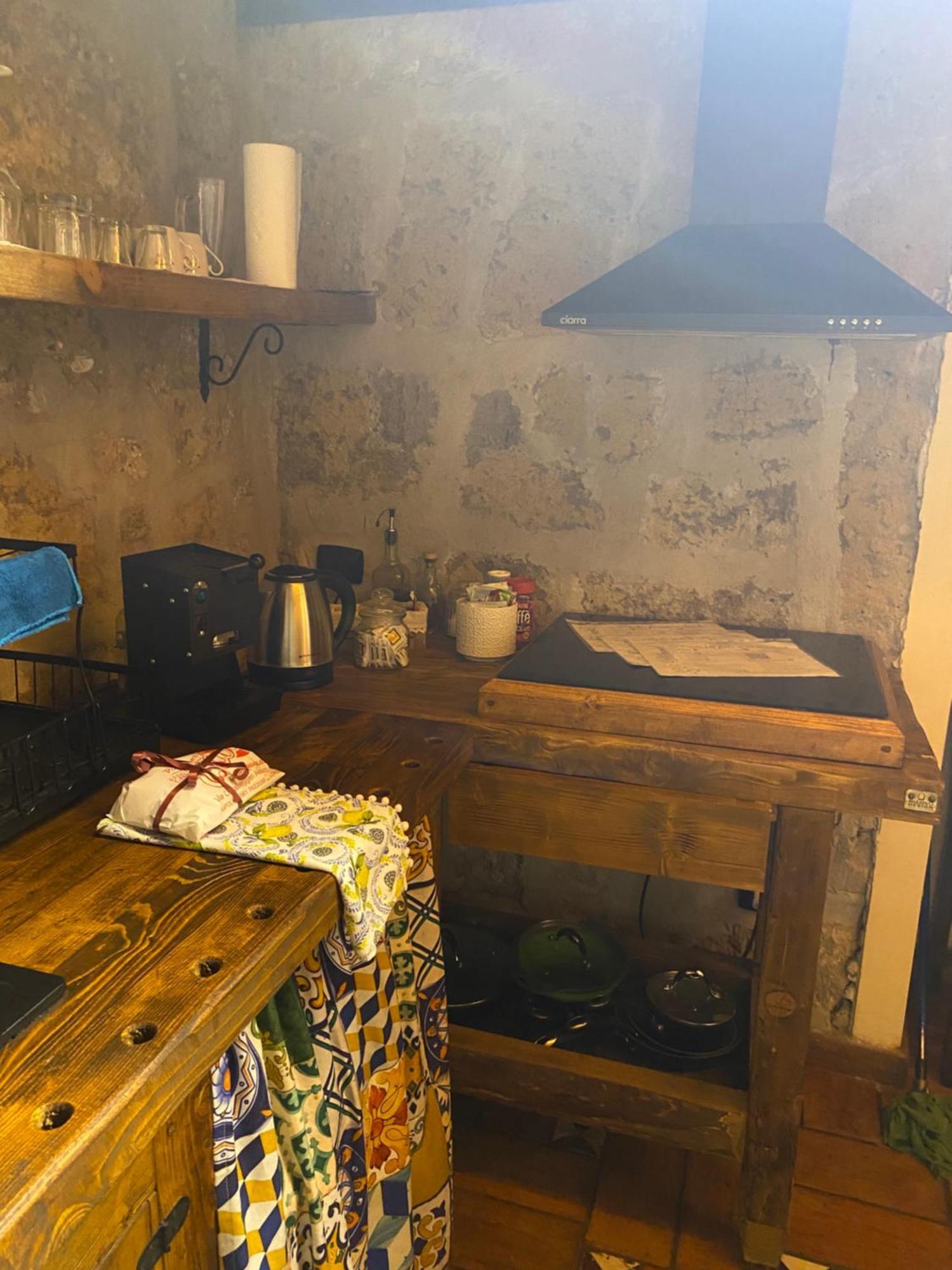 A' Pupata Lägenhet Neapel Exteriör bild